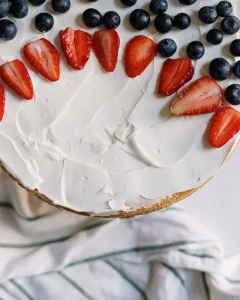 Whole cakes